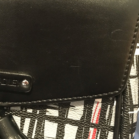 Vera Bradley tassel crossbody - Picture 5 of 16